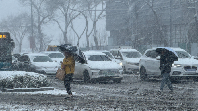 直播济南|寒潮来临，直击暴雪中的济南