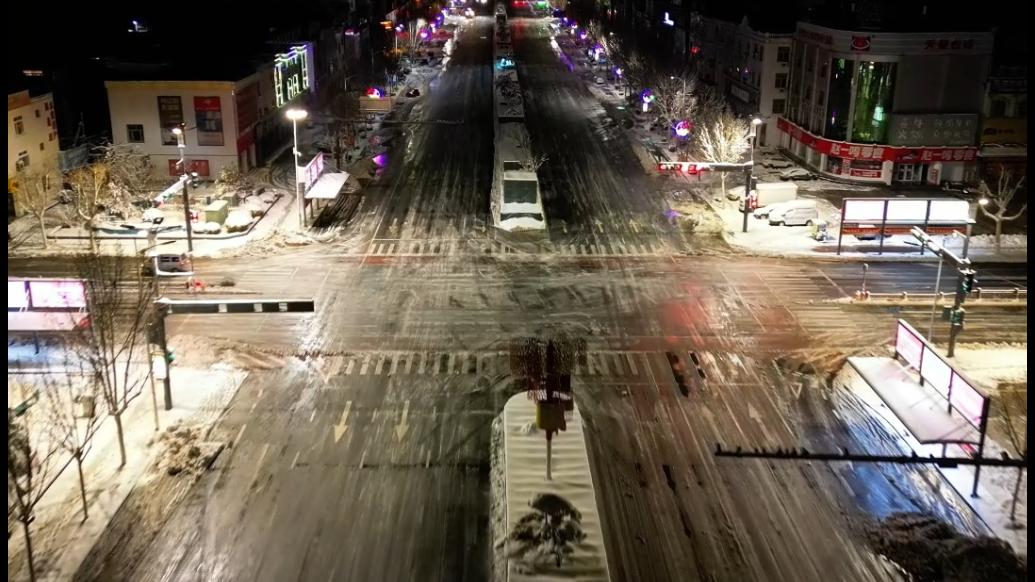 这就是博兴速度！城区内主干道积雪一夜无踪影