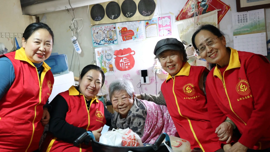 果然视频|扬小善，聚大爱！烟台春晖志愿服务团队爱心前行15载