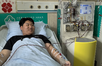 刷新捐献年龄最小纪录！大学生为素不相识的白血病人送去“生机”