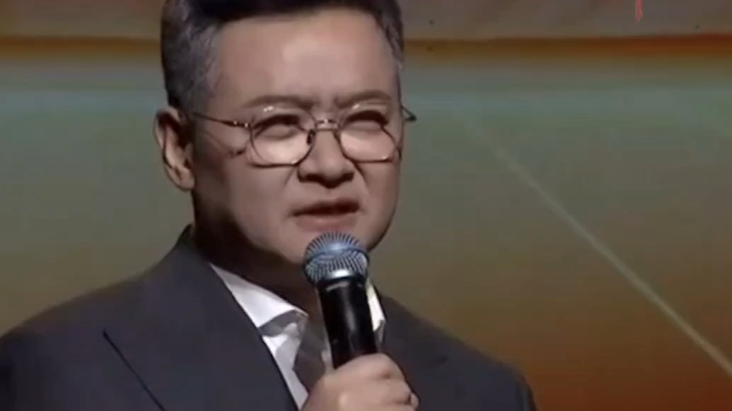 果然视频｜名嘴李佳明用“四美”夸烟台：城市融汇古今中外的魅力