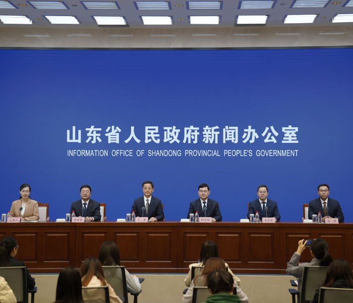 3月20日上午10:00，省政府政策例行吹风会举行，邀请省大数据局主要负责同志等解读《山东省数字政府建设一体化综合改革方案》。