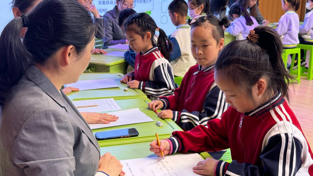 琴视频｜大“π”对！崂山区第三实验小学举办第三届数学节决赛