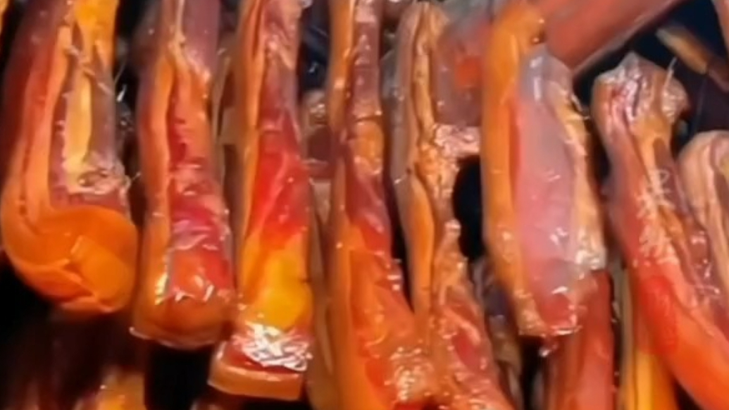 果然财经|用敌敌畏喷洒腊肉火腿，黑心商贩被判刑2年4个月