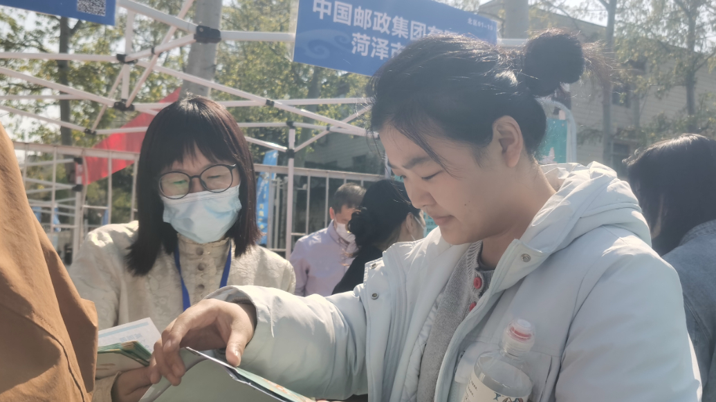 果然视频|山东财经大学春季双选会，384家企业带来近万岗位