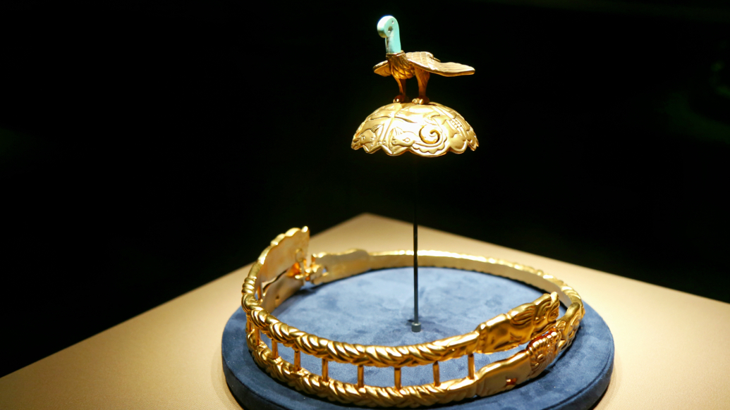 果然视频｜“鄂尔多斯青铜文明展”亮相山东博物馆