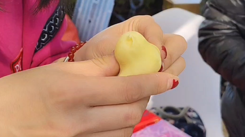 果然视频｜你知道清明习俗捏“面燕”吗？寓意家庭和睦、子孙兴旺