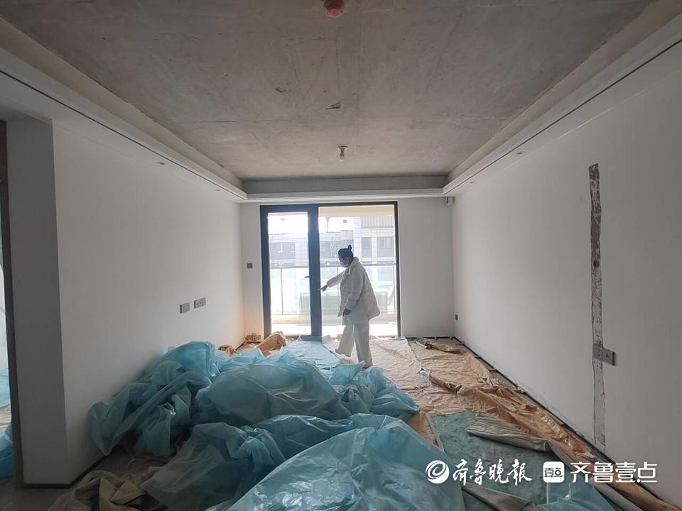 壹点帮办|裂缝、渗水等问题未解决，烟台一业主称买新房难入住