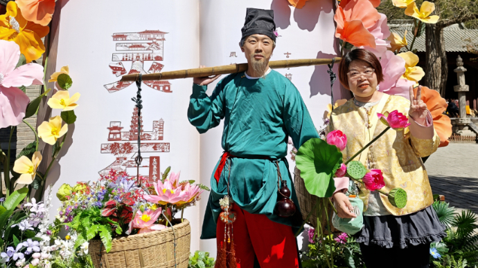好春光禅意浓！清明踏青游灵岩，禅意寻芳花满园