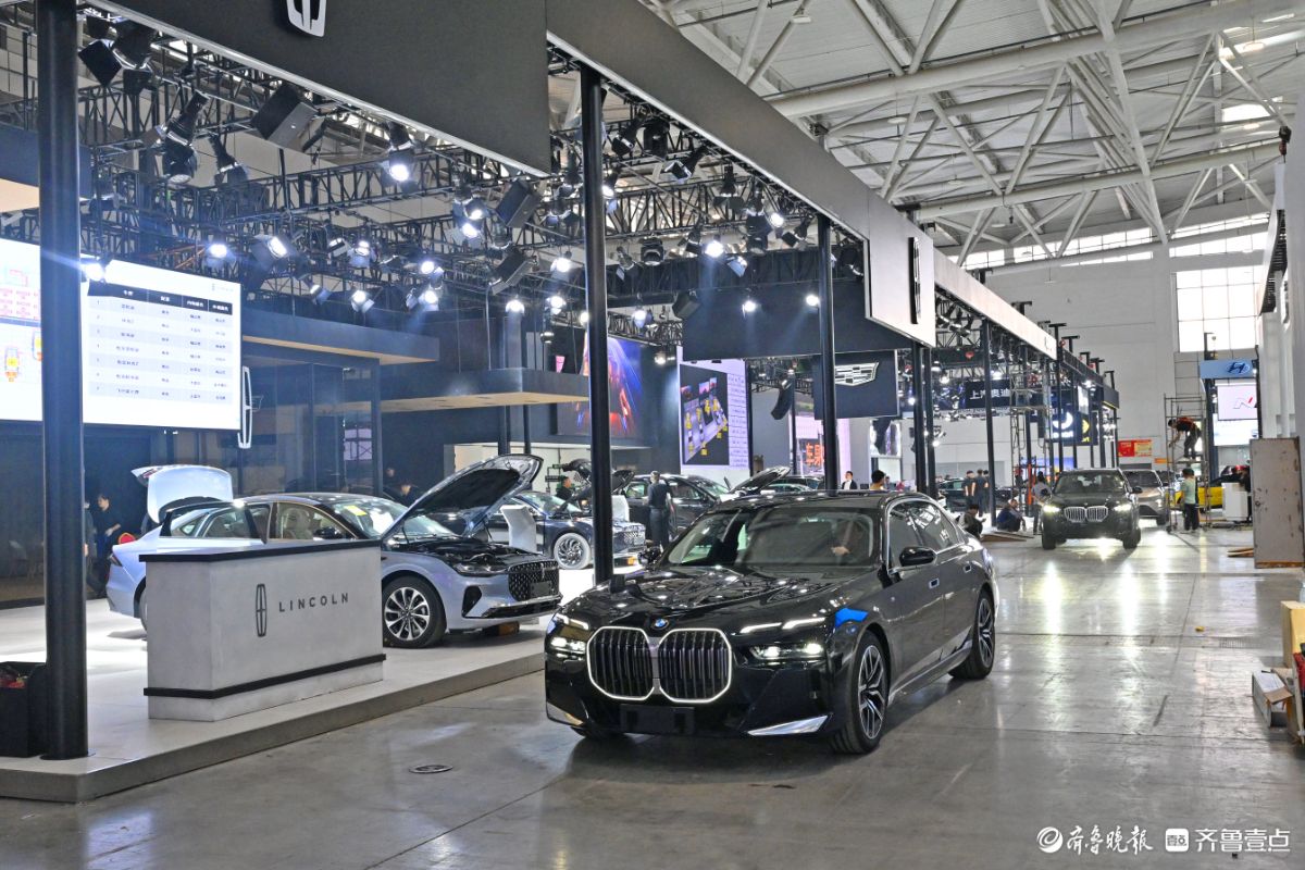 齐鲁春季车展万事俱备只待启幕，新车豪车集体亮相