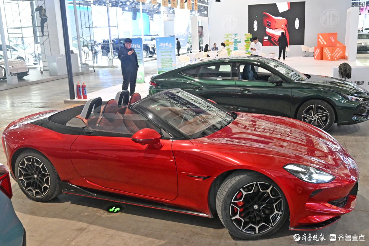 齐鲁春季车展万事俱备只待启幕，新车豪车集体亮相