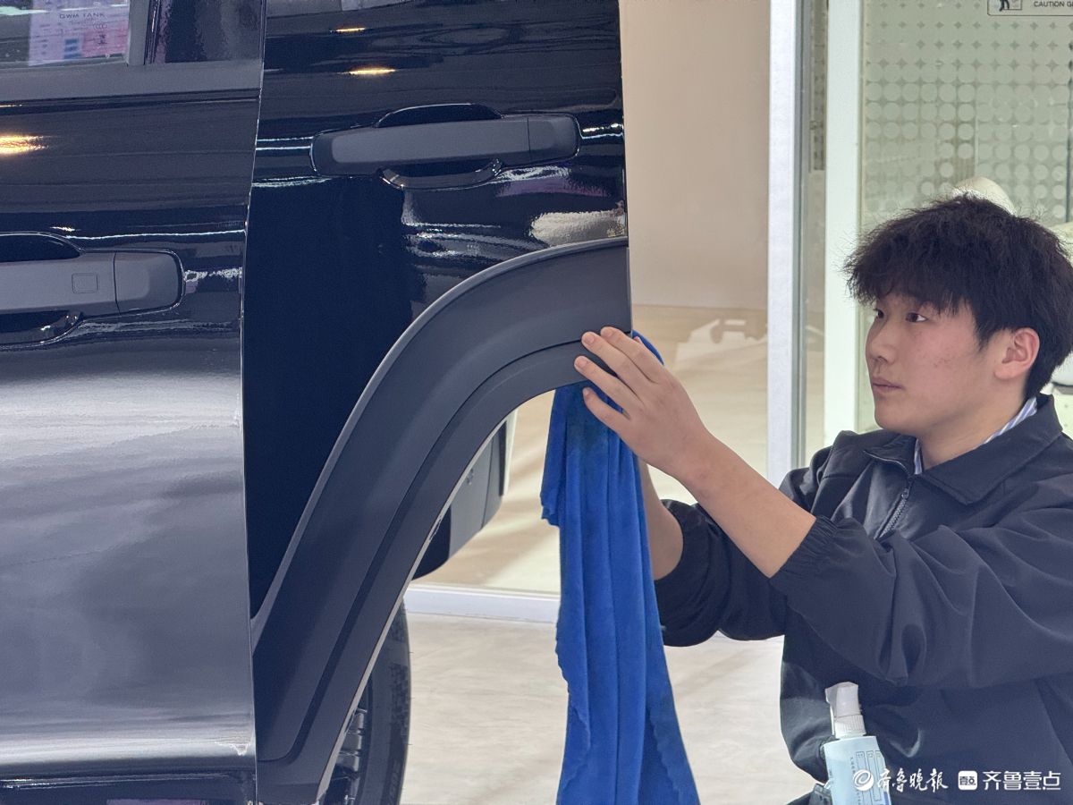 探馆齐鲁春季车展，展车一尘不染等您来