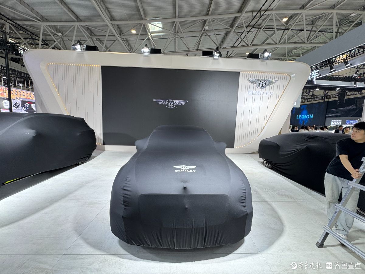 多款豪车入驻齐鲁春季车展，静候明天揭开真面目