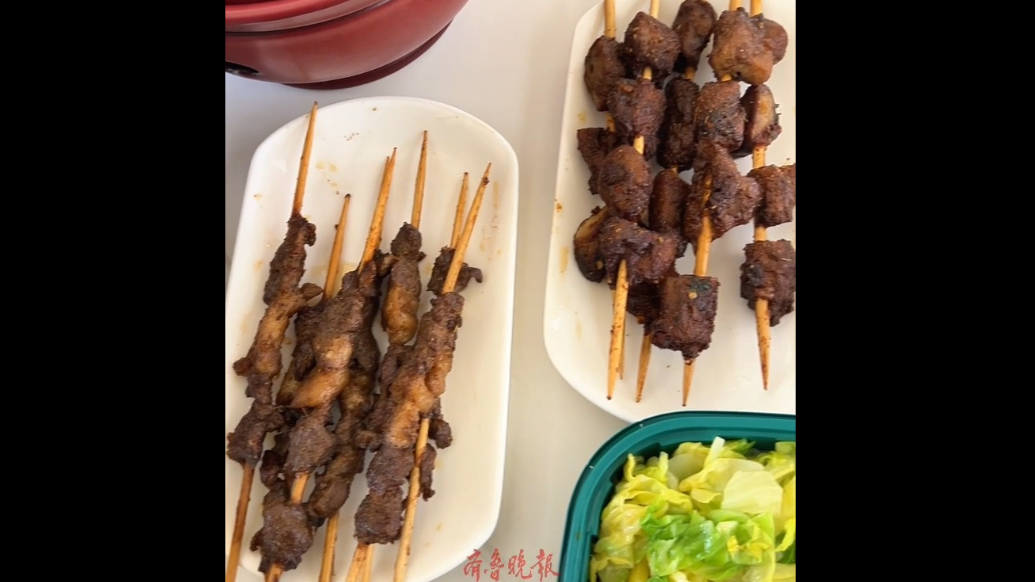 果然视频丨好客山东•齐鲁1号发车，淄博羊肉串8元一串，济南猪肉串6元一串