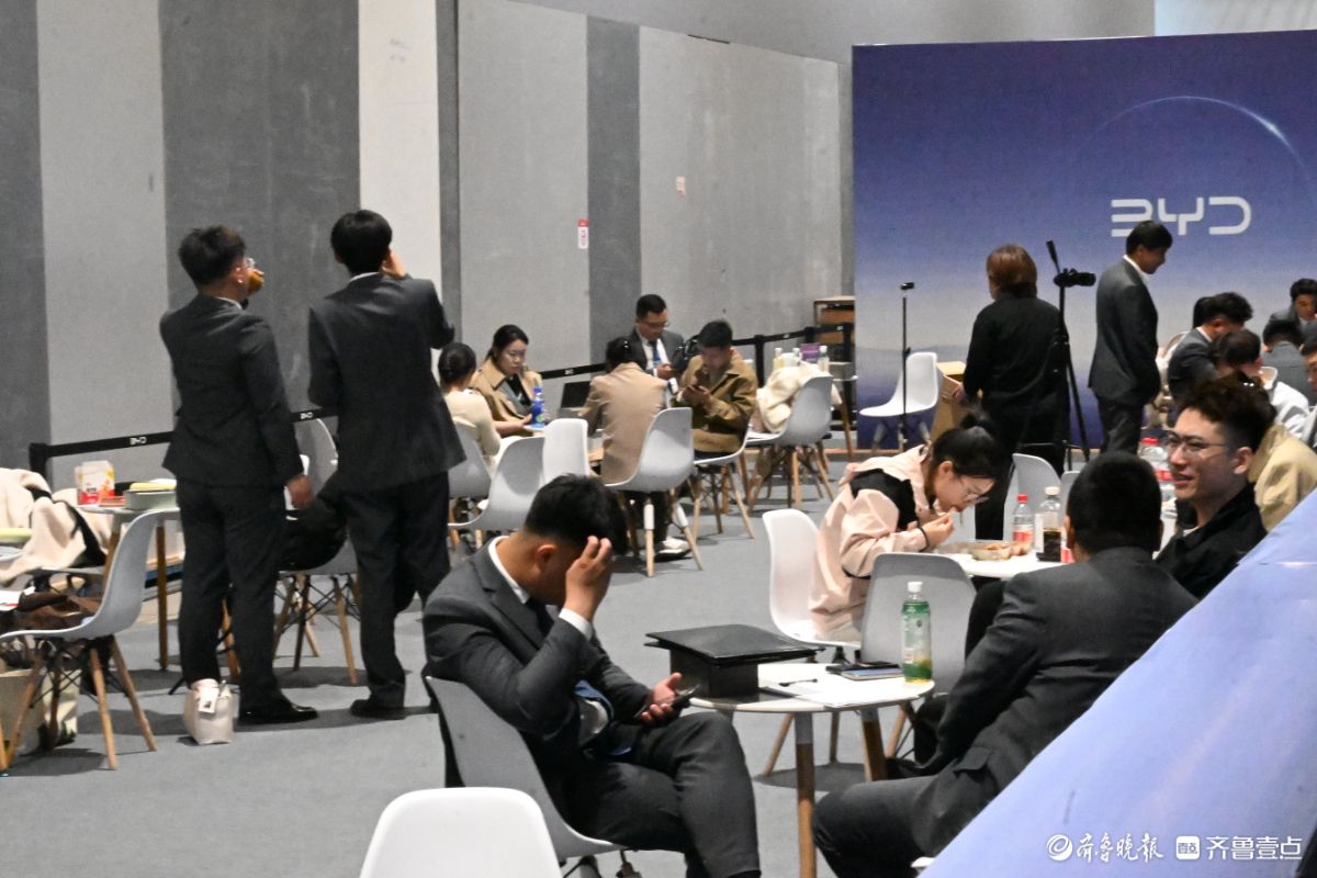 服务超贴心，现场秩序井然超舒适！2025齐鲁春季车展体验感拉满