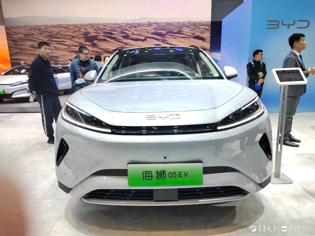 壹点拍客团|齐鲁春季车展周末人气旺，国产新能源车成“抢手货”