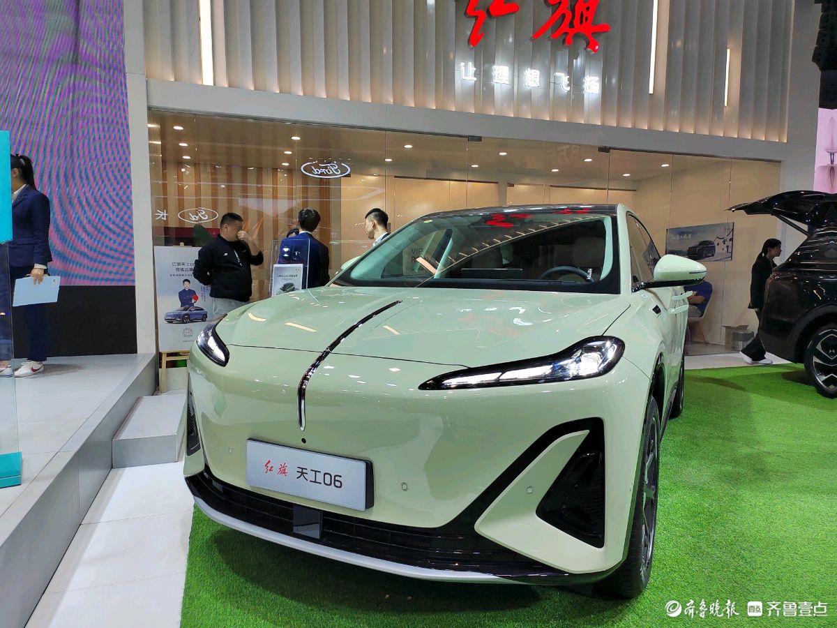 壹点拍客团|齐鲁春季车展周末人气旺，国产新能源车成“抢手货”