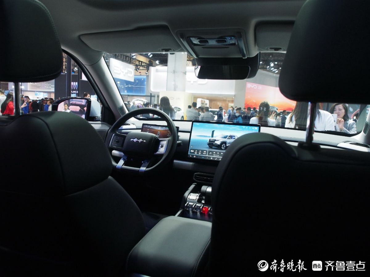 齐鲁春季车展：即将上市的钛3越野车亮丽又强悍，为青年人量身打造