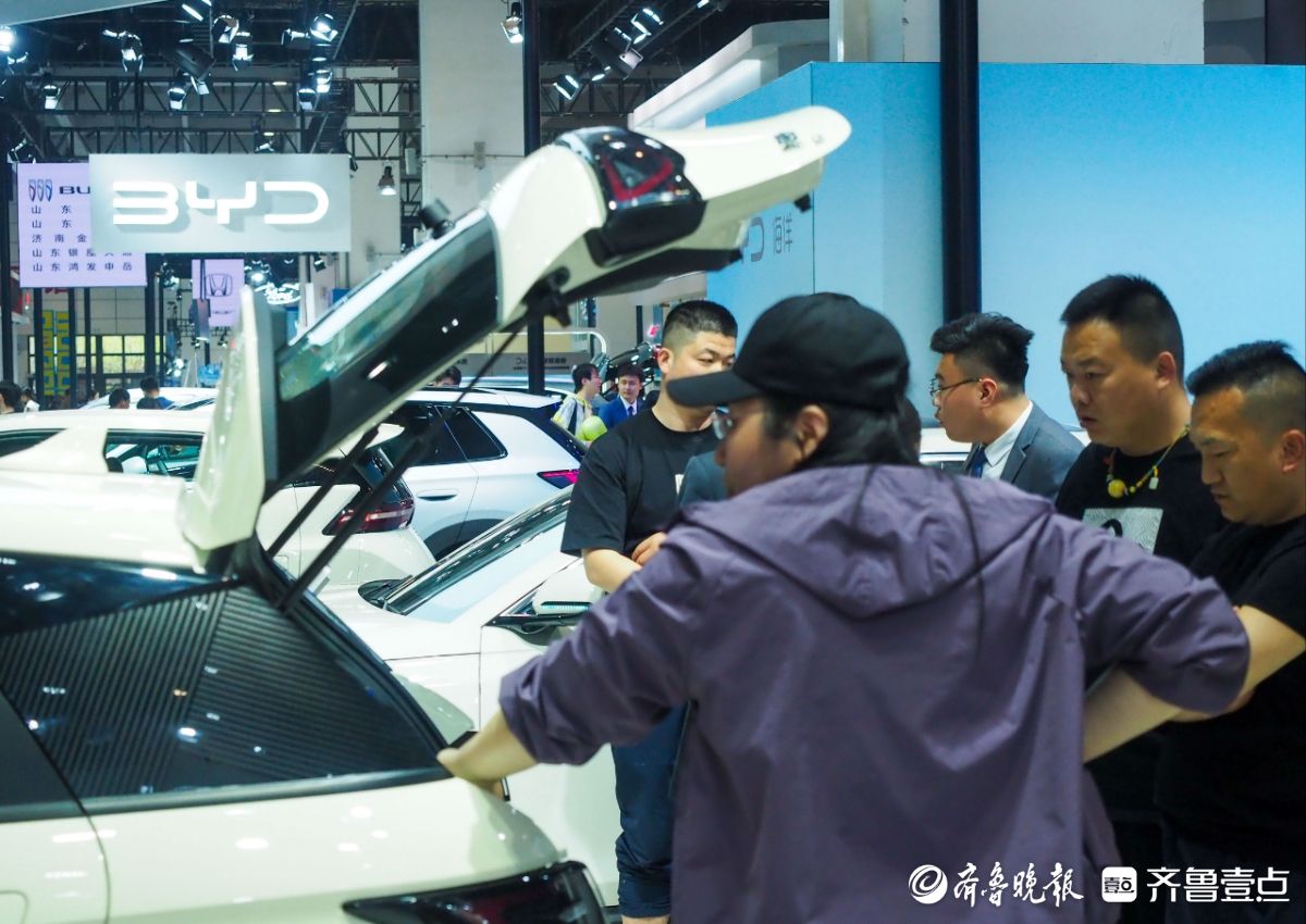 2025齐鲁春季车展即将闭幕，比亚迪展区收获满满
