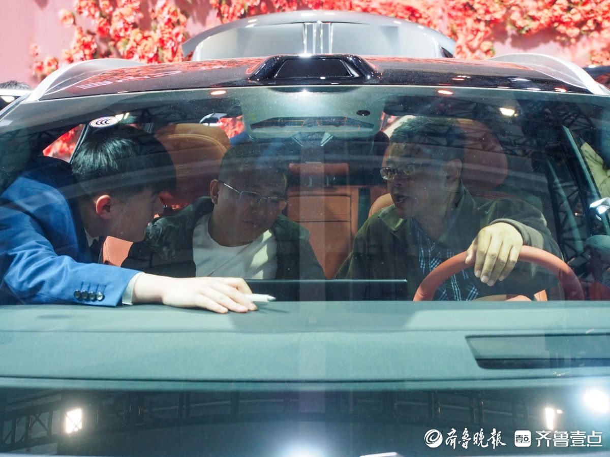 2025齐鲁春季车展即将闭幕，比亚迪展区收获满满