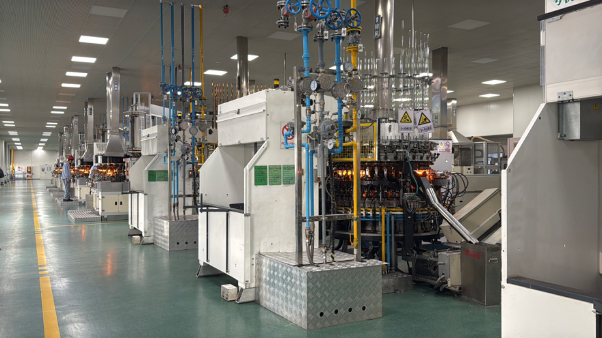 壹点图集｜国内首条生产示范线！山东药玻为啥行