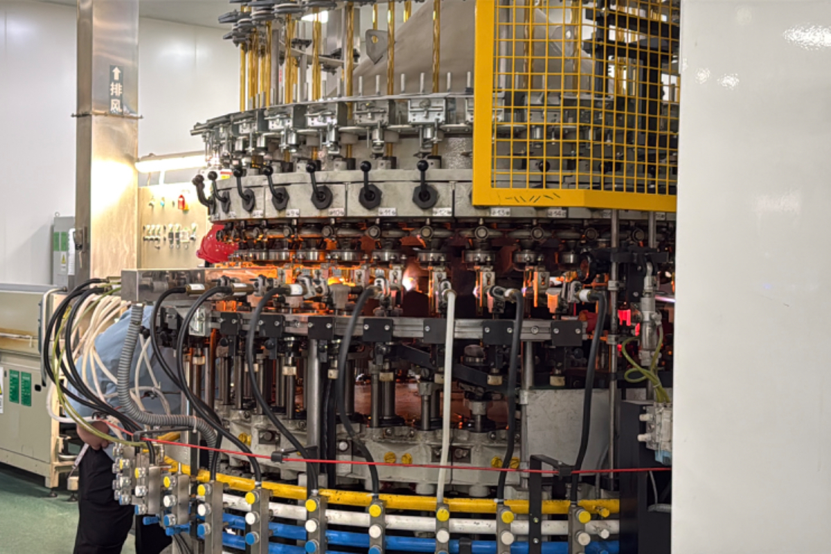 壹点图集｜国内首条生产示范线！山东药玻为啥行