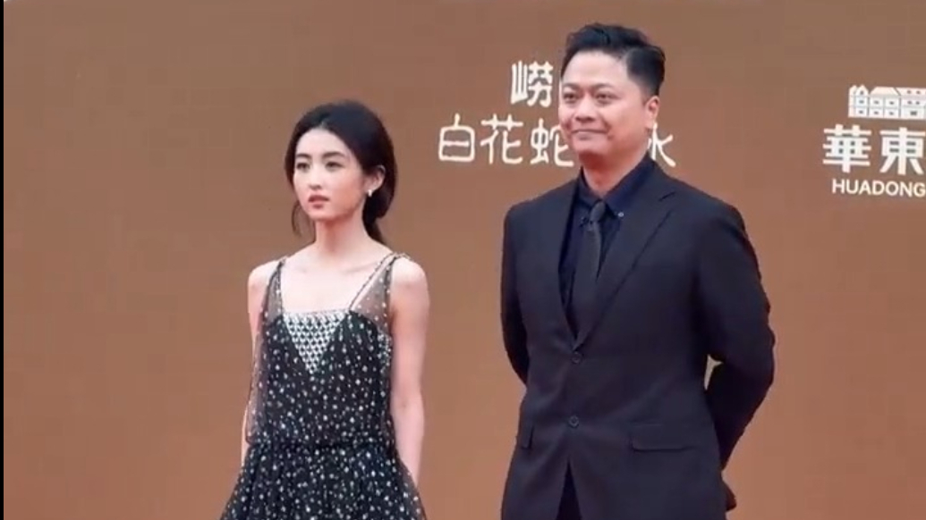 群星闪耀！第二十届中国电影华表奖正式开幕，张子枫、导演杨子亮相