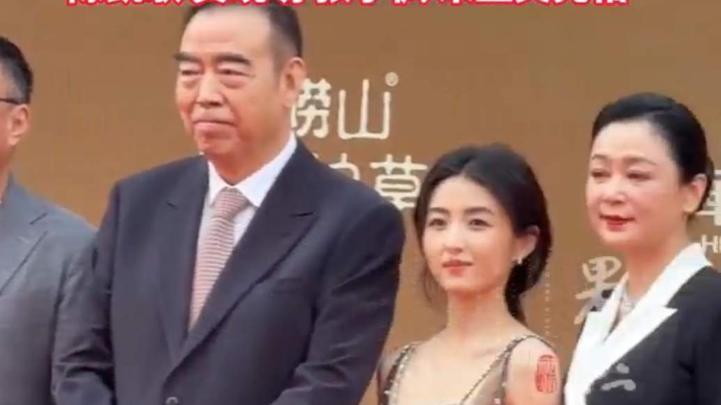 群星闪耀！第二十届中国电影华表奖正式开幕，《志愿军：雄兵出击》陈凯歌、黄晓明、张子枫、朱亚文亮相