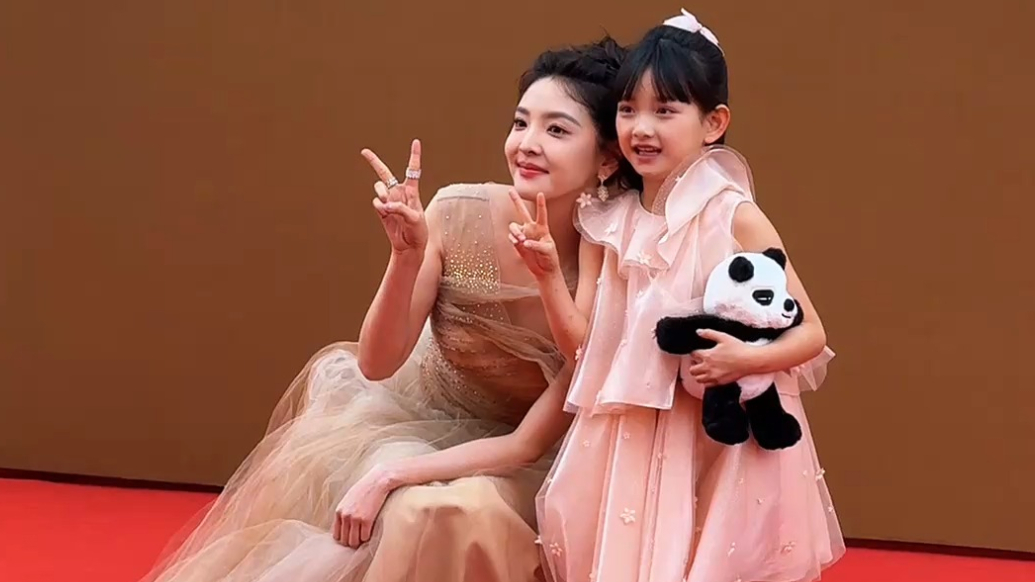 果然视频|现场合集来啦！群星闪耀第二十届中国电影华表奖，你喜欢哪一位？