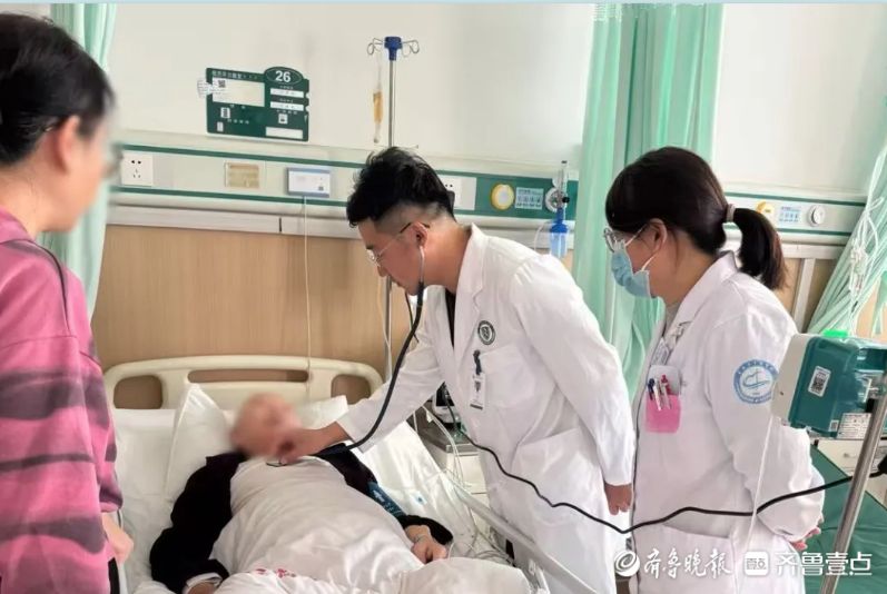 青岛故事丨七旬老人高铁突发疾病，莱西站上演5分钟生死救援