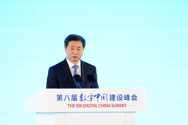 中国电信柯瑞文：云网筑基 数智赋能，共谱数字中国建设新篇章