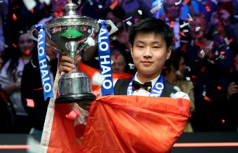 赵心童“逆袭爽文”夺冠背后：曾遭禁赛两年半，过关斩将成史上最强业余外卡选手