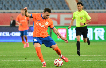 中超|鲁浙之战，瓦科收获个人首个获帽子戏法