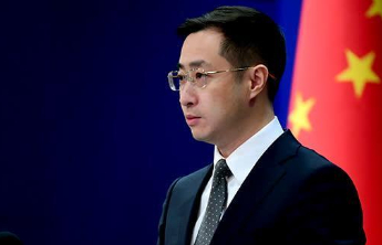 日方称中国科考船在钓鱼岛附近投放物体，外交部回应