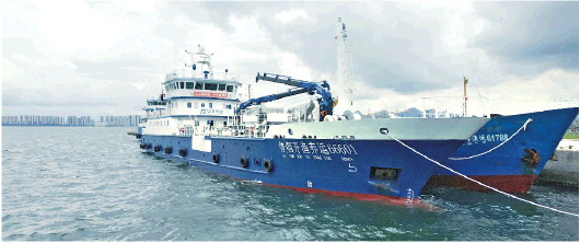 一艘深远海养殖船的“深蓝逐梦”