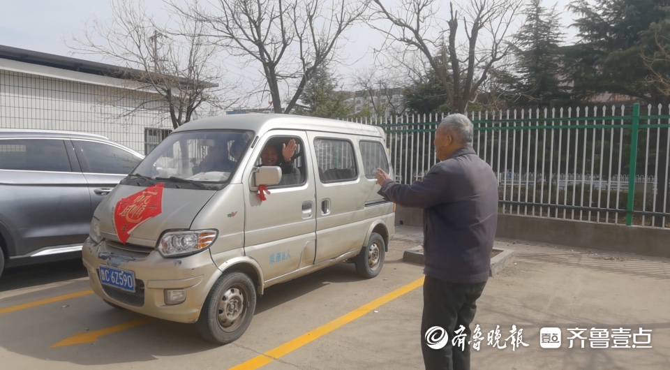 山东这位“90后”爷爷用一生回答：什么是真正的“酷”？