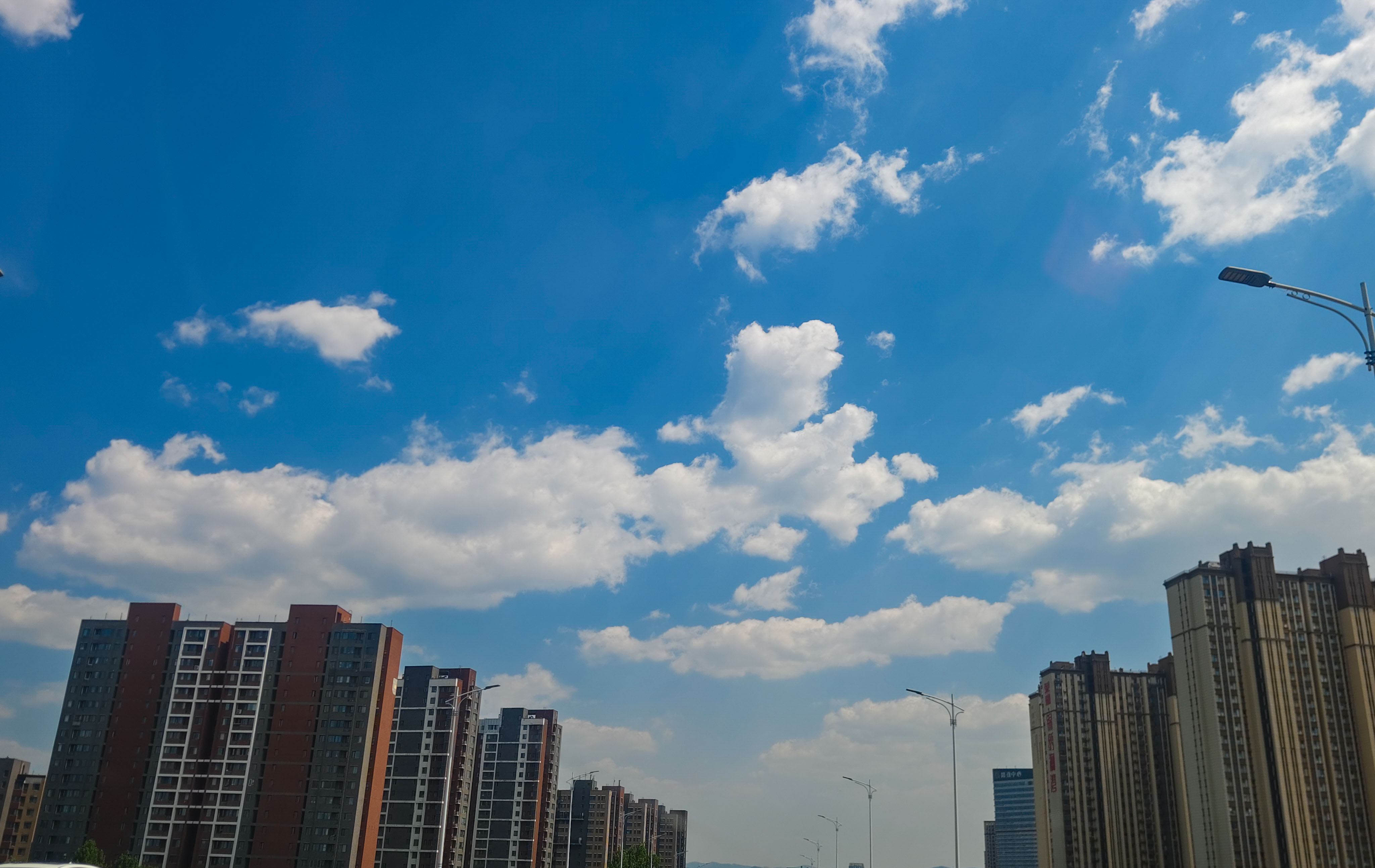 满天都是“棉花糖”，济南现“醉美”天空