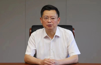 国家国防科技工业局原副局长张建华主动投案