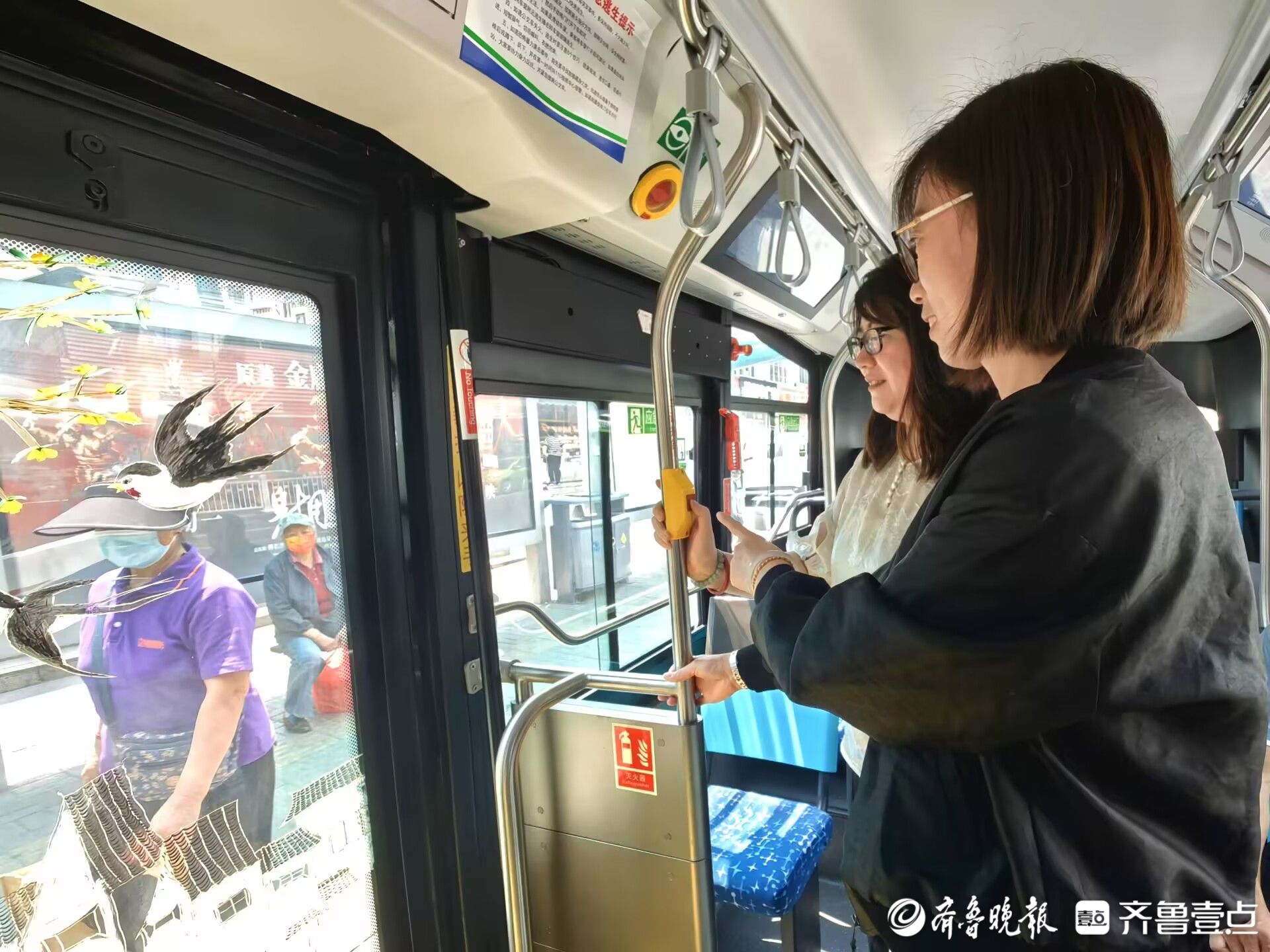 下车按铃、无客不停，青岛新增10条“响应式”停靠公交线路