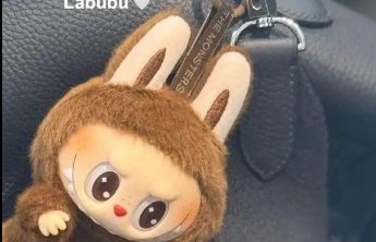 “年轻人的茅台”爆火！连贝克汉姆都在晒，英国博主从曼城连夜赶到伦敦排队抢