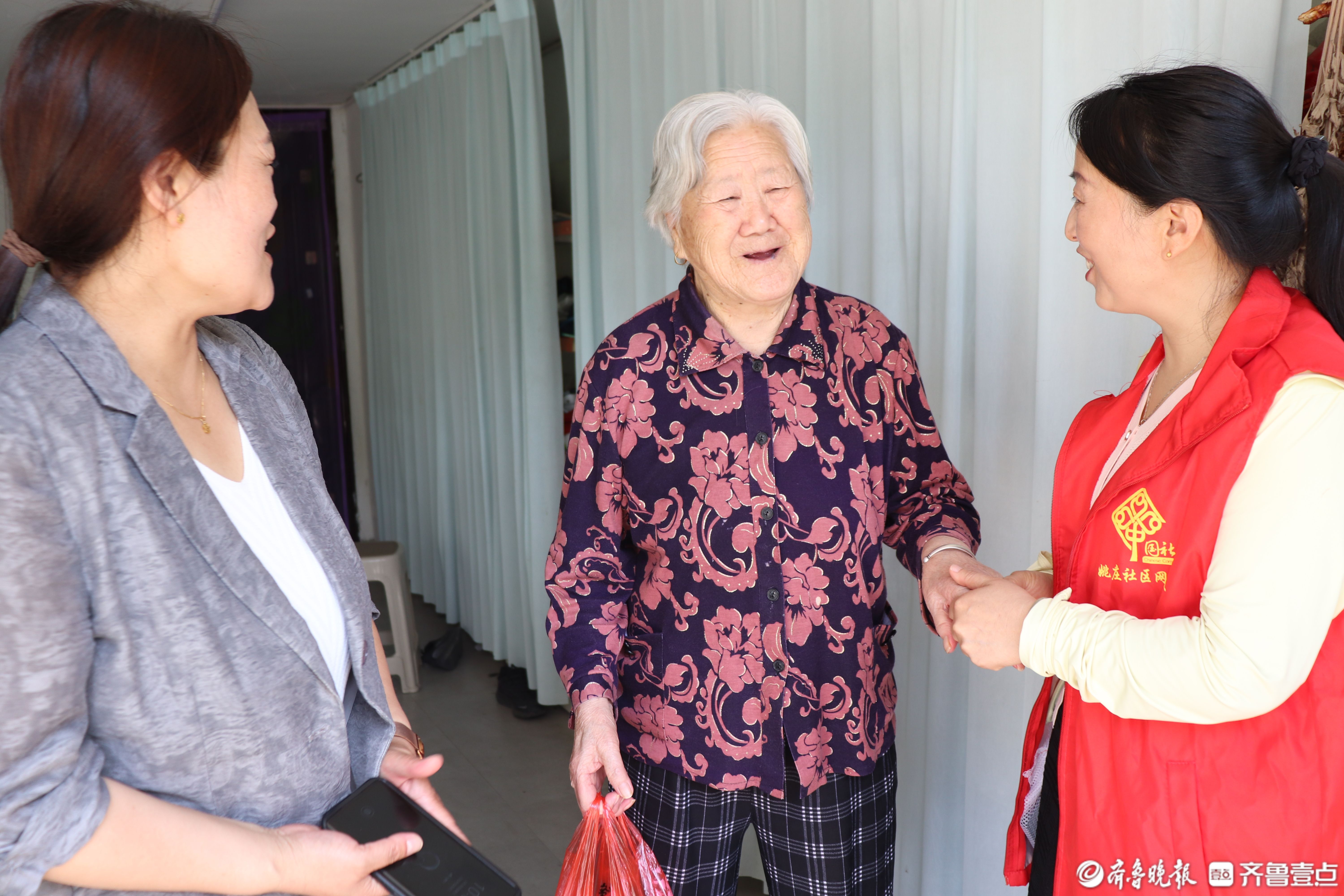 定陶区滨河街道：粽香邻里情 端午暖人心