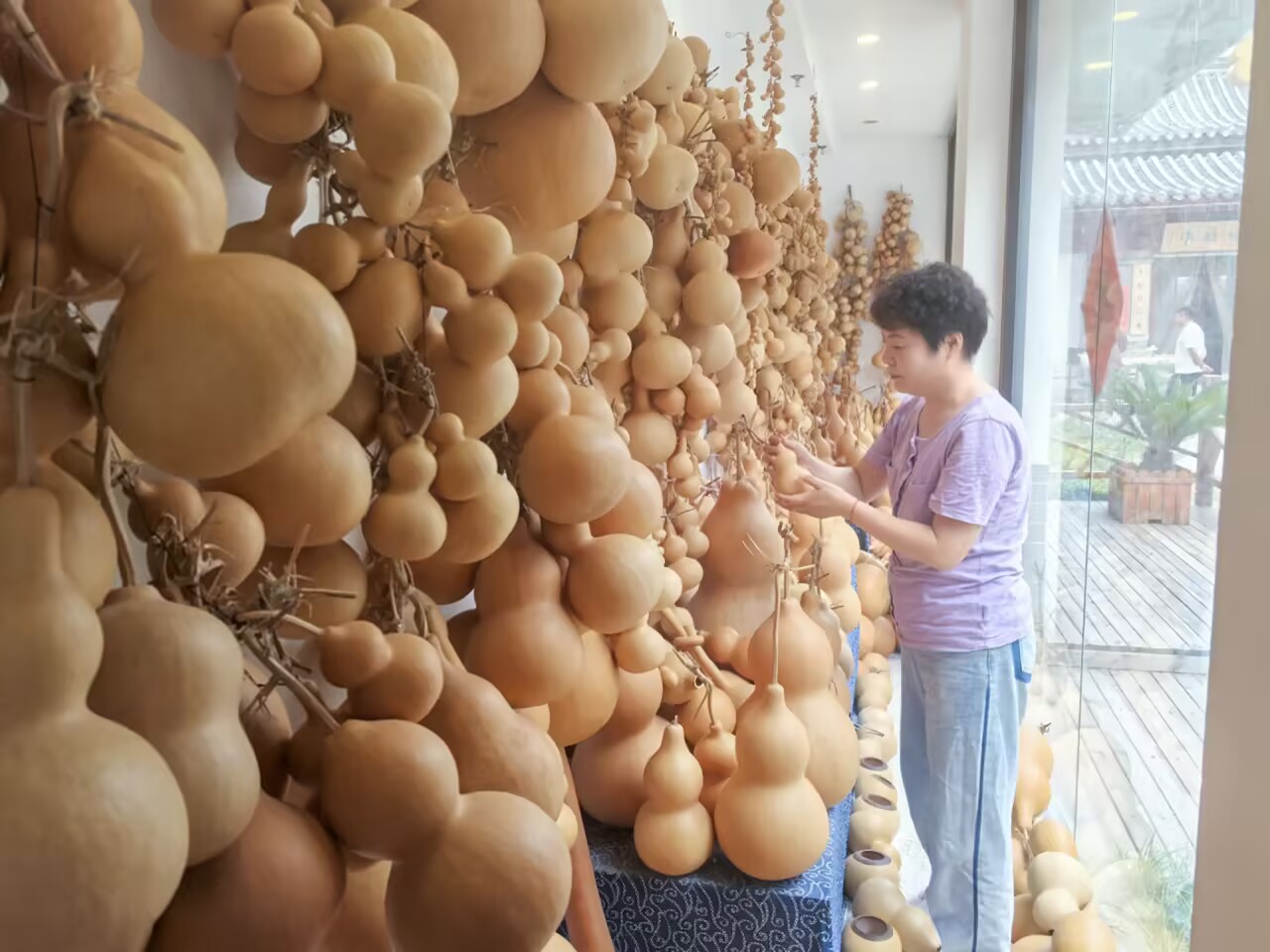 专题|艾叶飘香、葫芦传福，彩绳系福迎端午