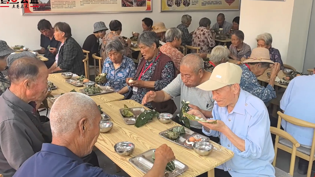 果然视频|情暖端午，济宁志愿者开展助老服务活动