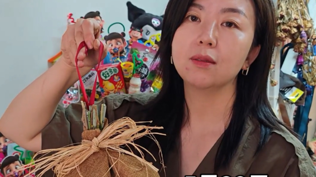 果然视频丨端午艾草花束火了，记者实探泰安花店，均价在三四十左右
