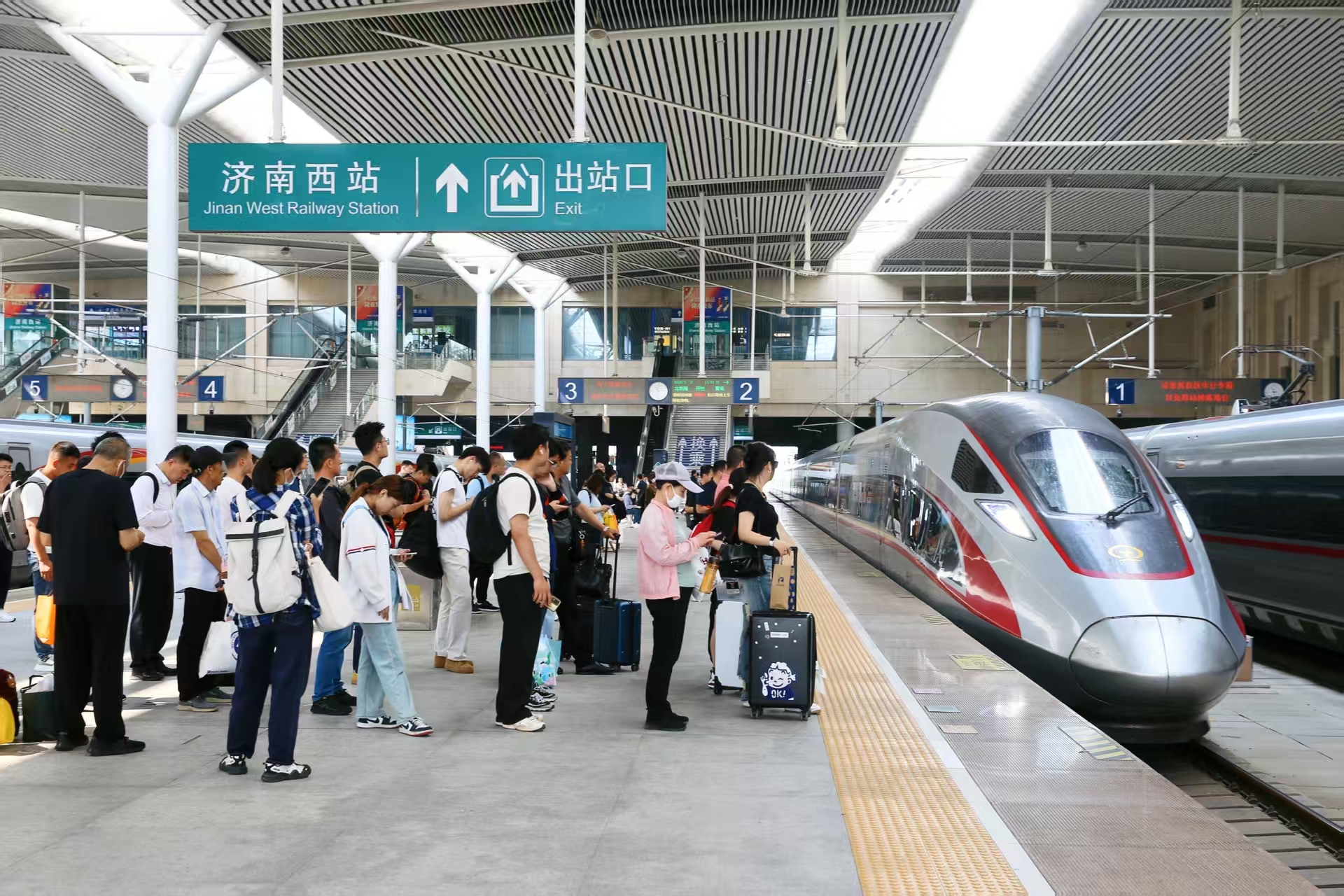 国铁济南局端午运输今日启动，预计发送旅客390万人次