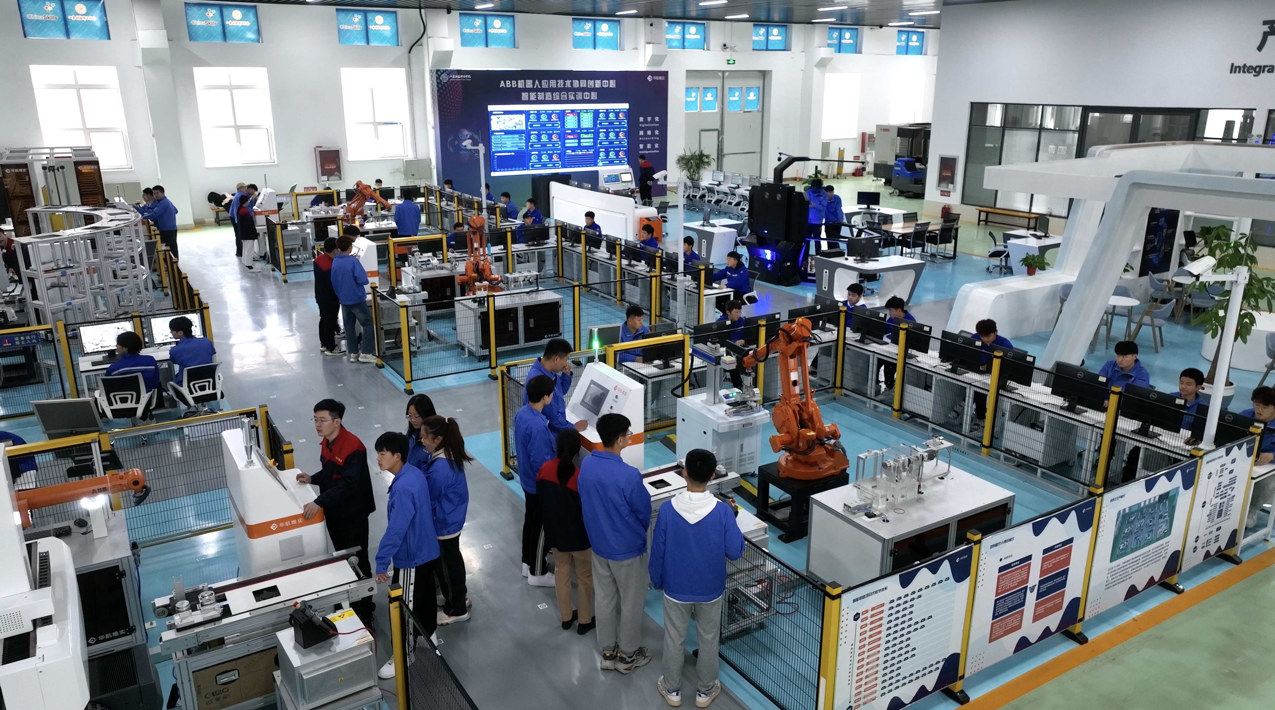 山东科技职业学院：生产线搬进校园，课堂就在岗位上
