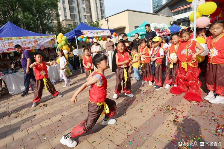 当六一遇上端午,济南望岳路小学“童趣集市”开市啦