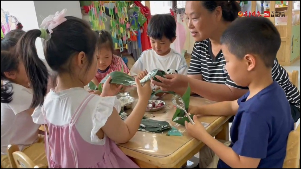 果然视频|“粽” 有惊喜 幼儿园里粽子飘香迎端午