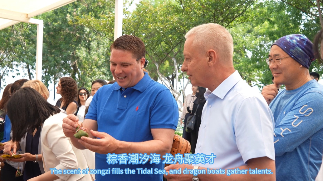 果然视频丨日照市东港区：粽香潮汐海龙舟聚英才