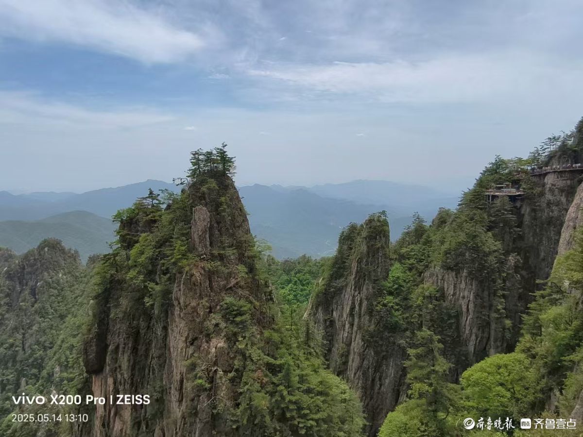 打卡老君山，人间仙境入画来
